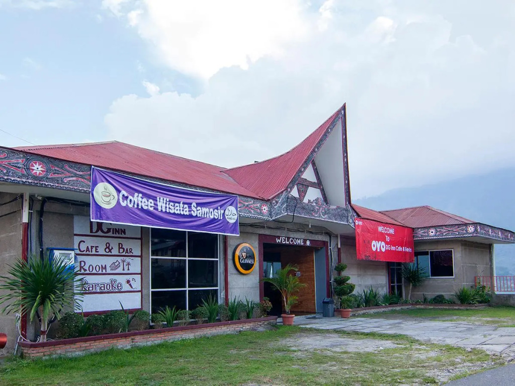 OYO 1812 Dg Inn