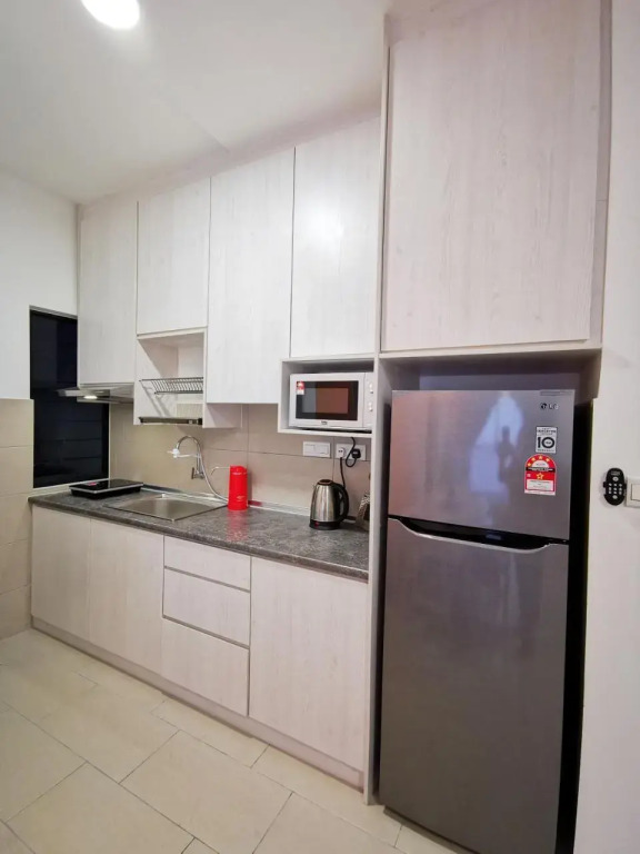 Astetica Residences 100mbps Wifi Netflix