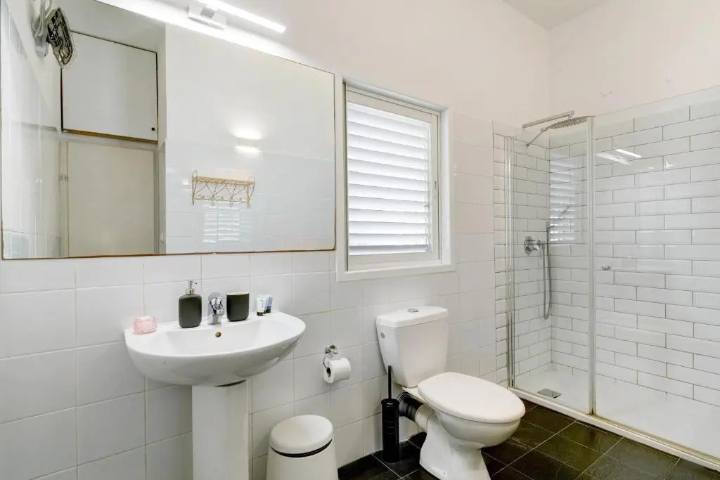 23 Hovevei Tsiyon Street - By Beach Apartments TLV