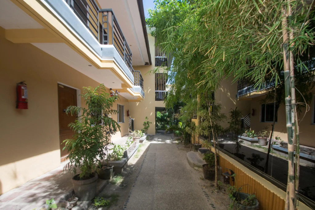 Bamboo Beach Resort