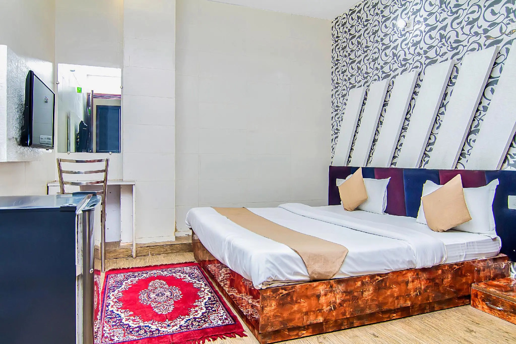 Hotel O LS BANQUET & ROOMS