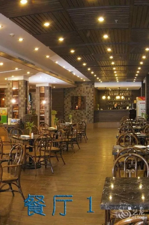 Marshal Palace Hotel