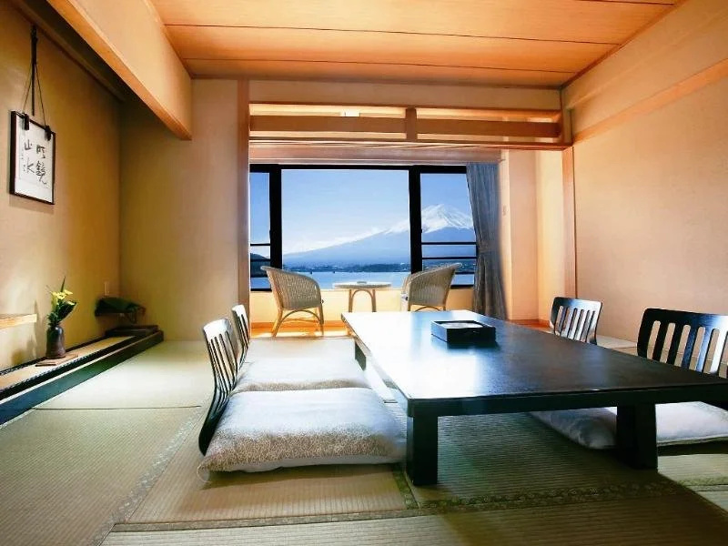 Shuhokaku Kogetsu