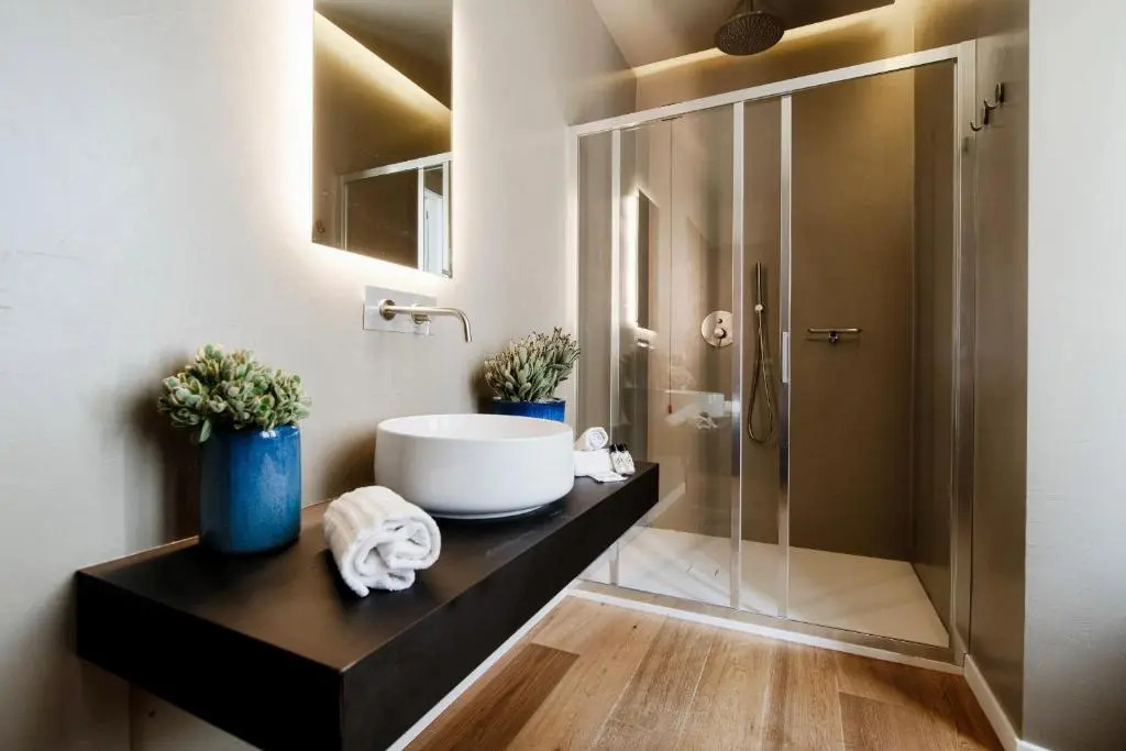 AMA 18 Suites by "The House Of Travelers"