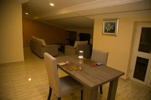Consort Luxury Suites