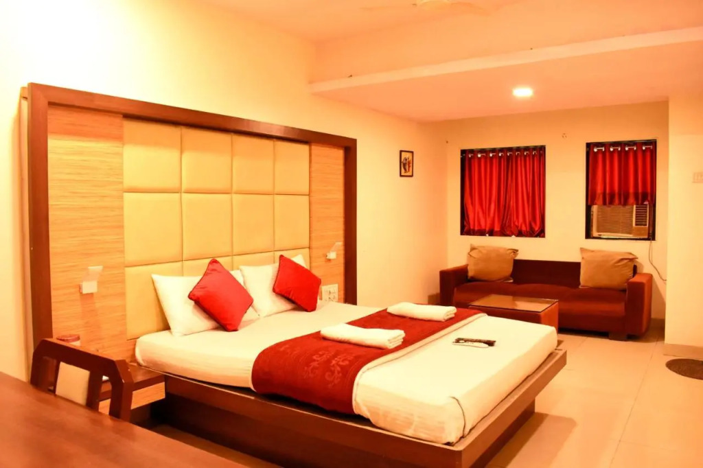 Sai Sharan Stay Inn