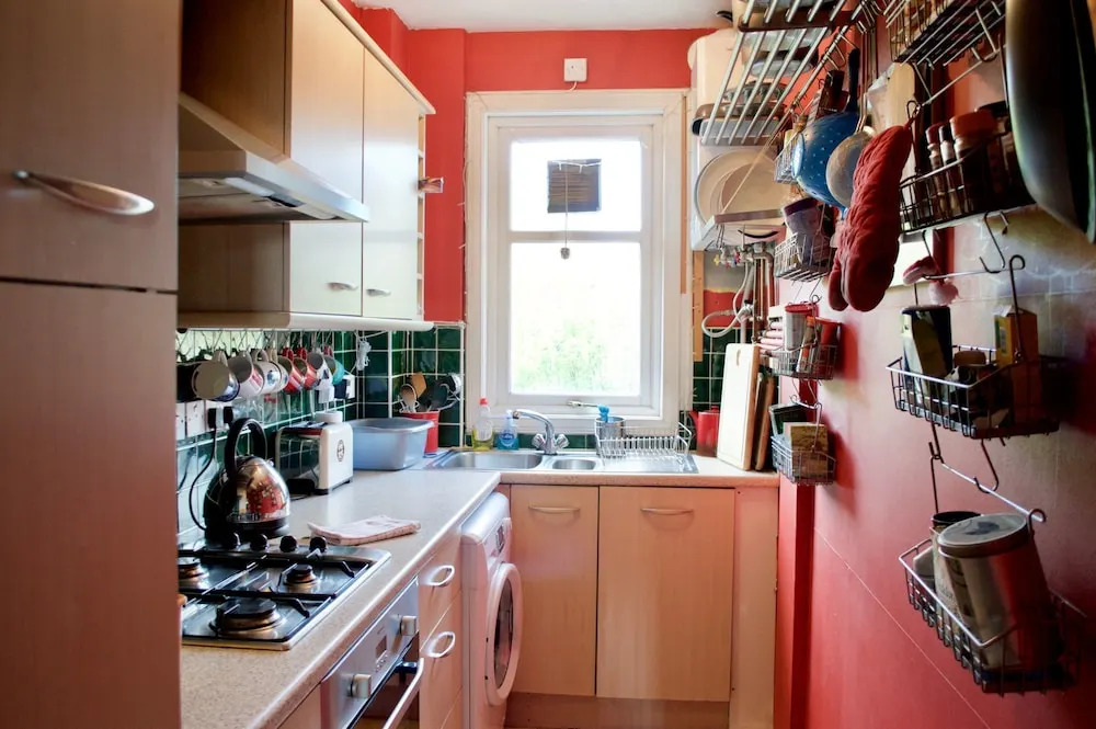 2 Bedroom Flat By The Water Of Leith