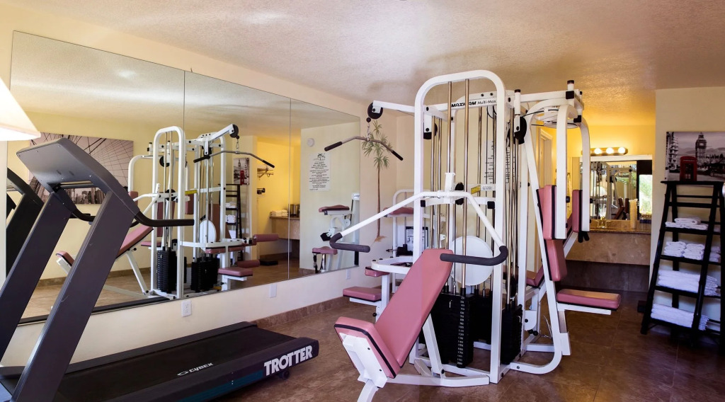 At Home Inn - Fort Pierce