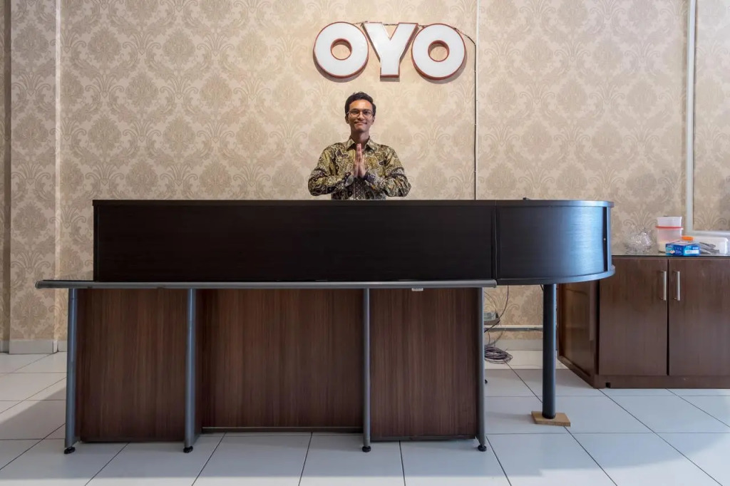OYO 359 Executive Inn