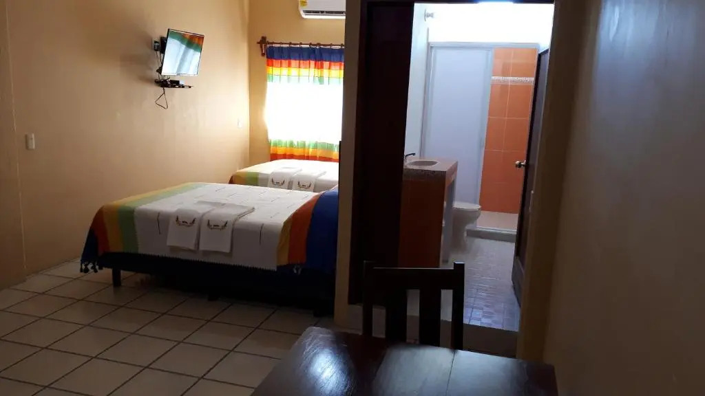 Hotel Alebrijes