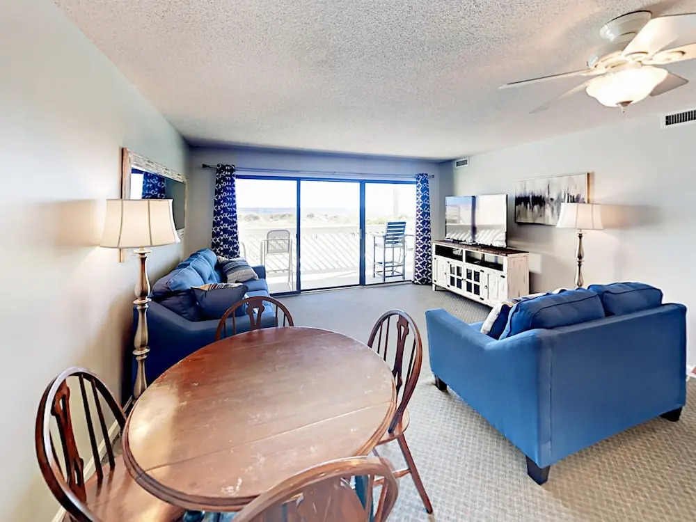 105 South Ocean Boulevard Condo 3 Bedrooms 2 Bathrooms Condo
