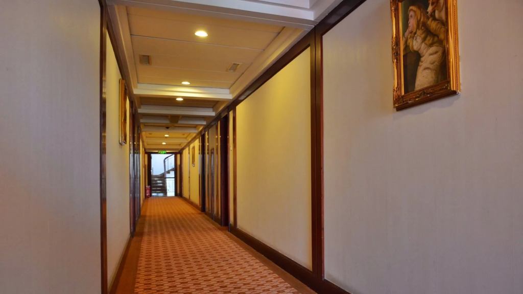 Marine Garden Hotel