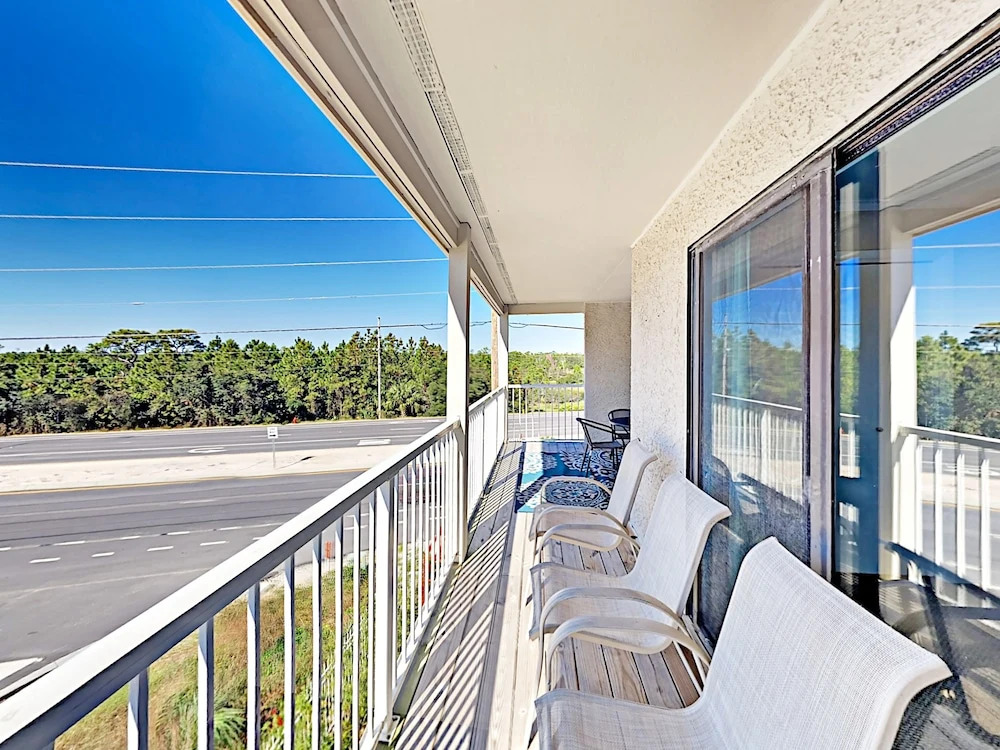 Coastal  In Orange Beach 2 Bedroom Condo