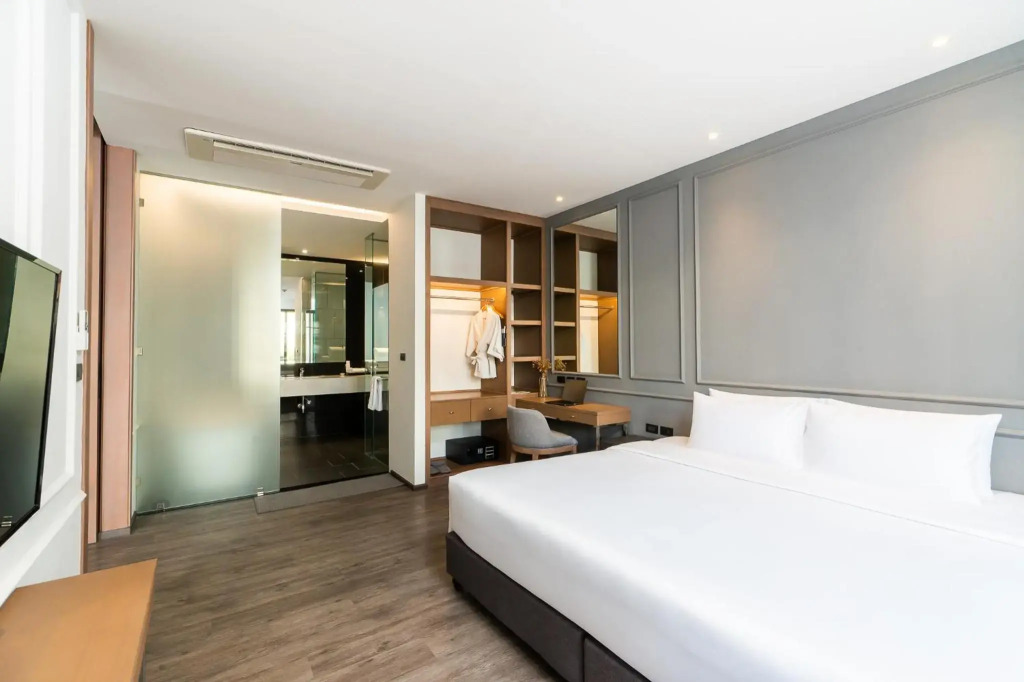 One Patio Hotel Pattaya - SHA Extra Plus