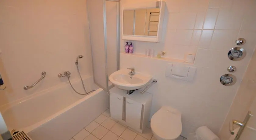 Apartment Wohnen am Wasser mit Boot