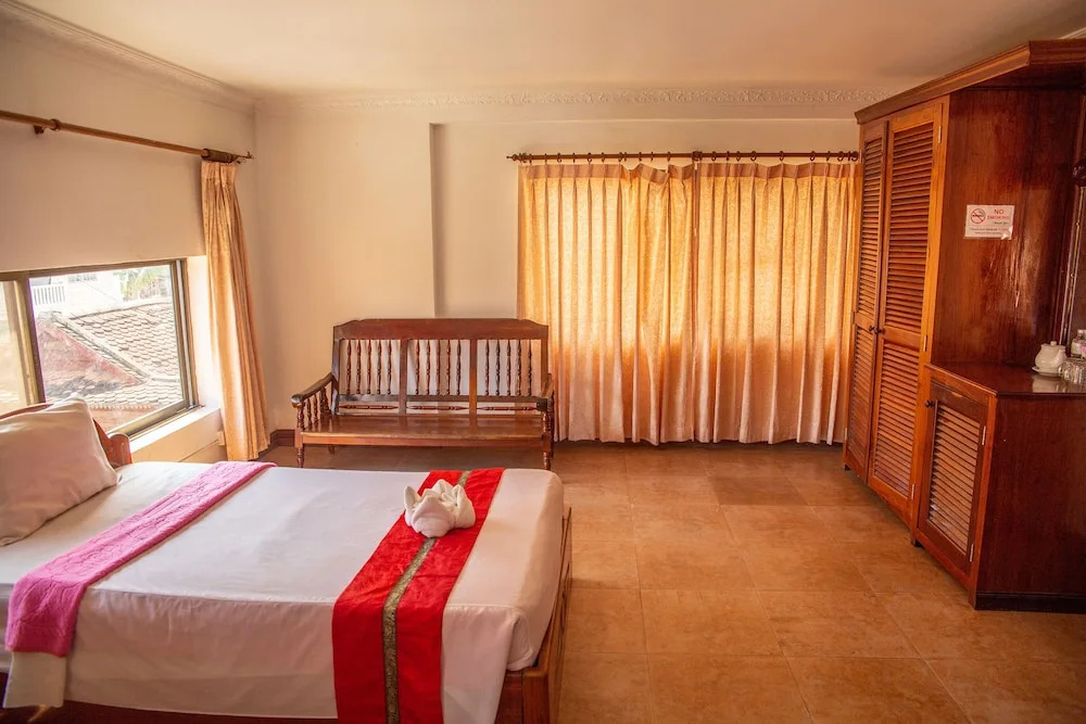 Hotel Rajdhani Palace