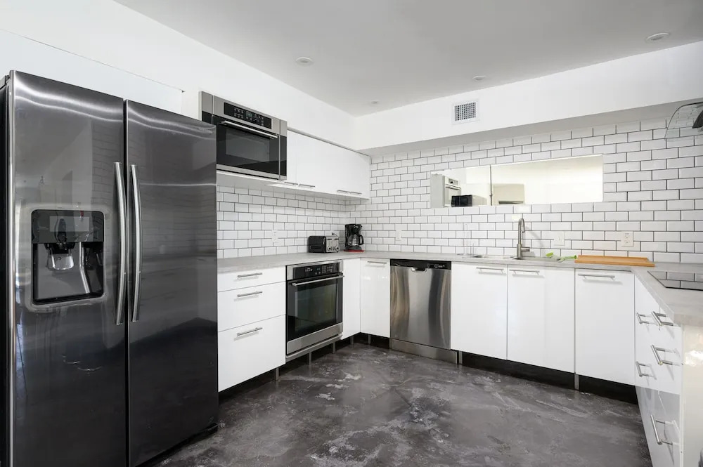 New Listing! Designer Beach Hideaway W/ Pool 4 Bedroom Home