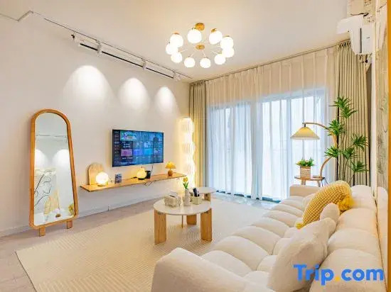 Shiyi Apartment