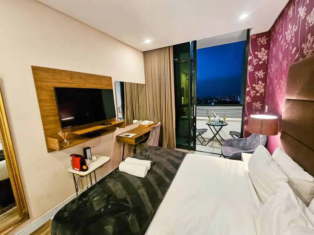 Illovo Central Apartments