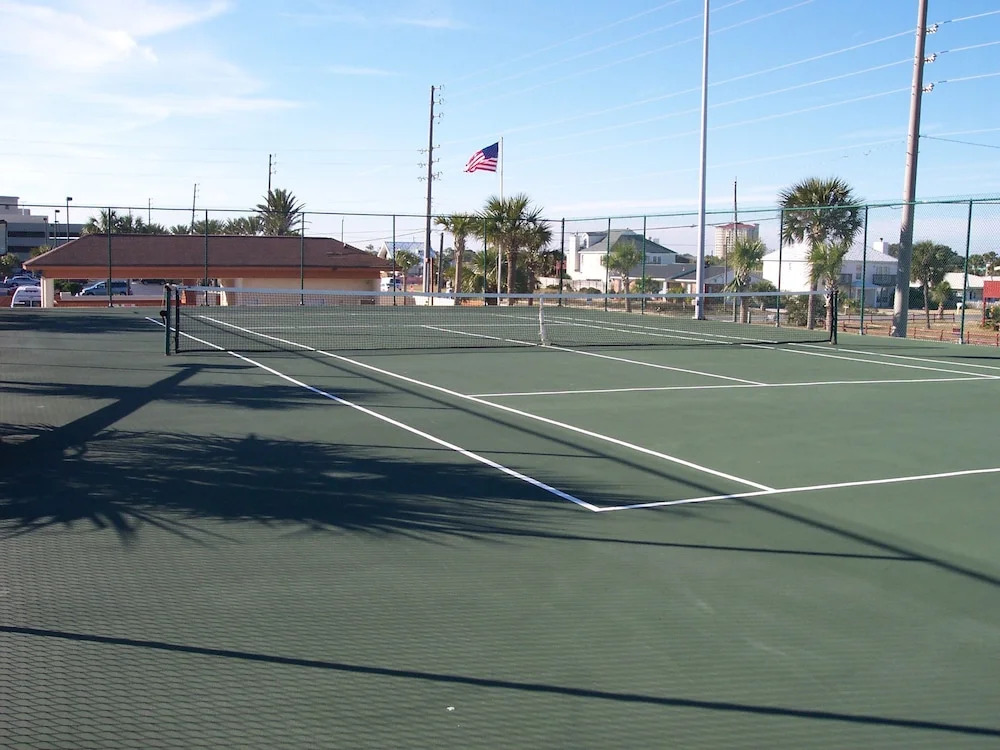 Surf Dweller 709 By Brooks And Shorey Resorts 2 Bedroom Condo by RedAwning