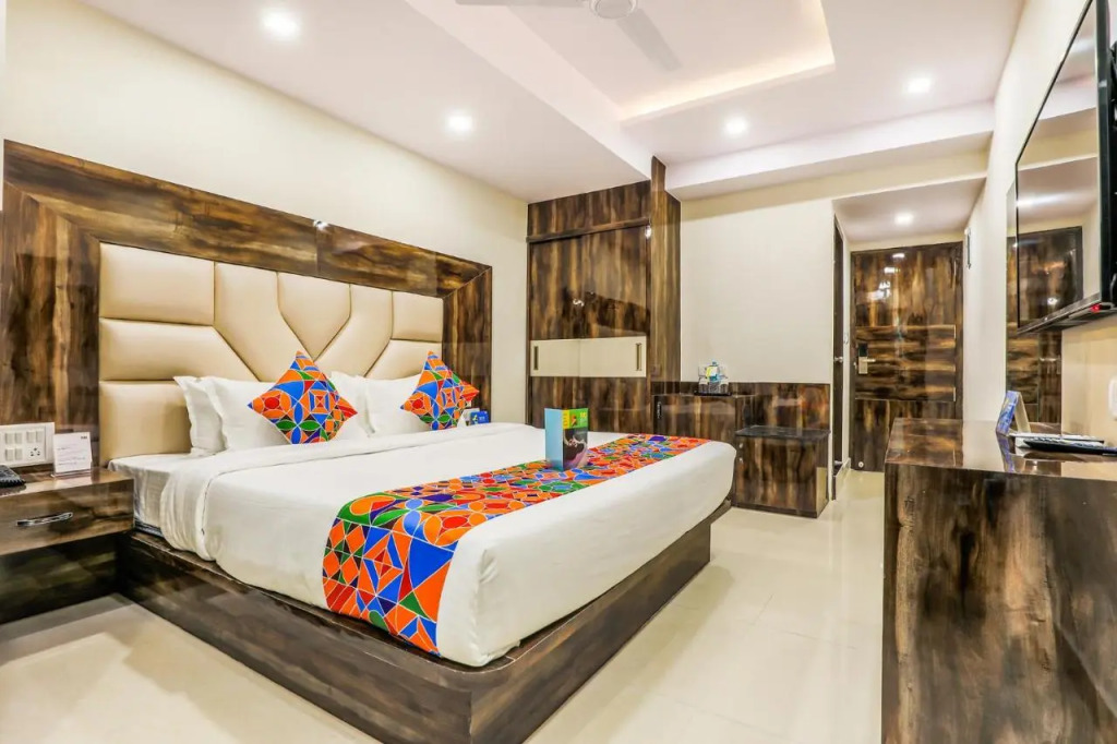 FabHotel Crown Heights - Nr Koramangala Club