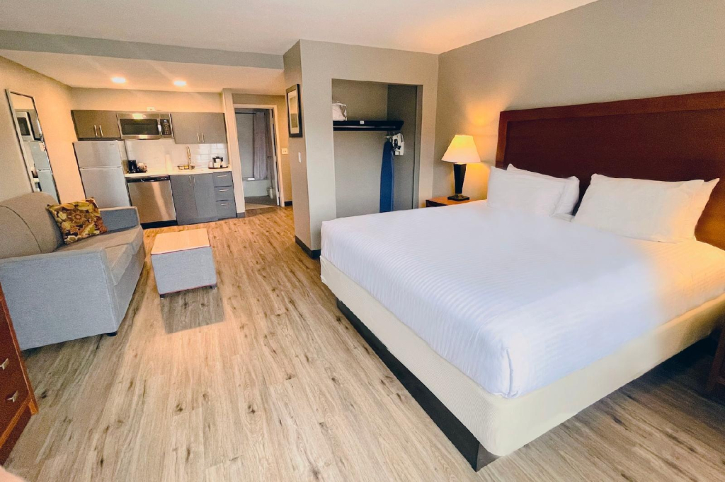 Holiday Inn Ellsworth