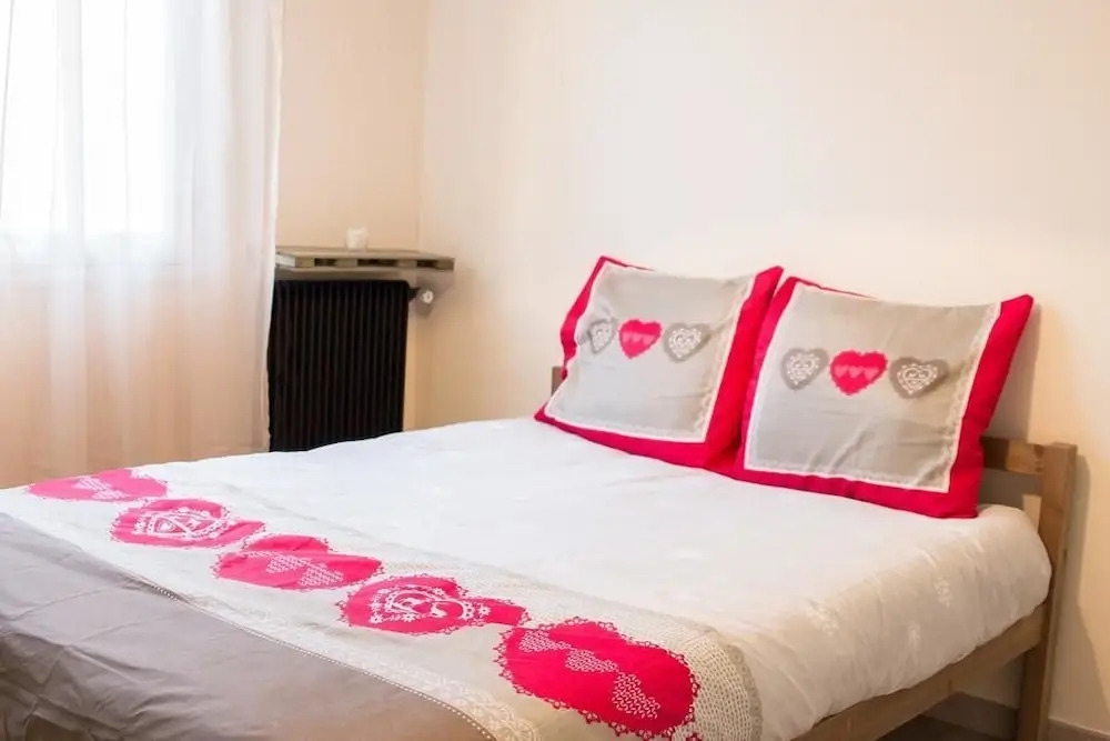 Logement calme et design proche centre
