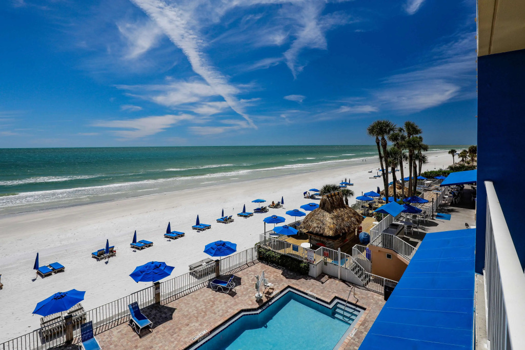 DoubleTree Beach Resort by Hilton Tampa Bay - North Redington Beach