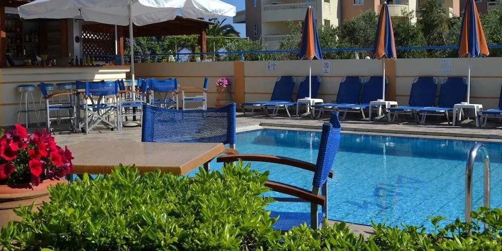 Dias Hotel Apartments