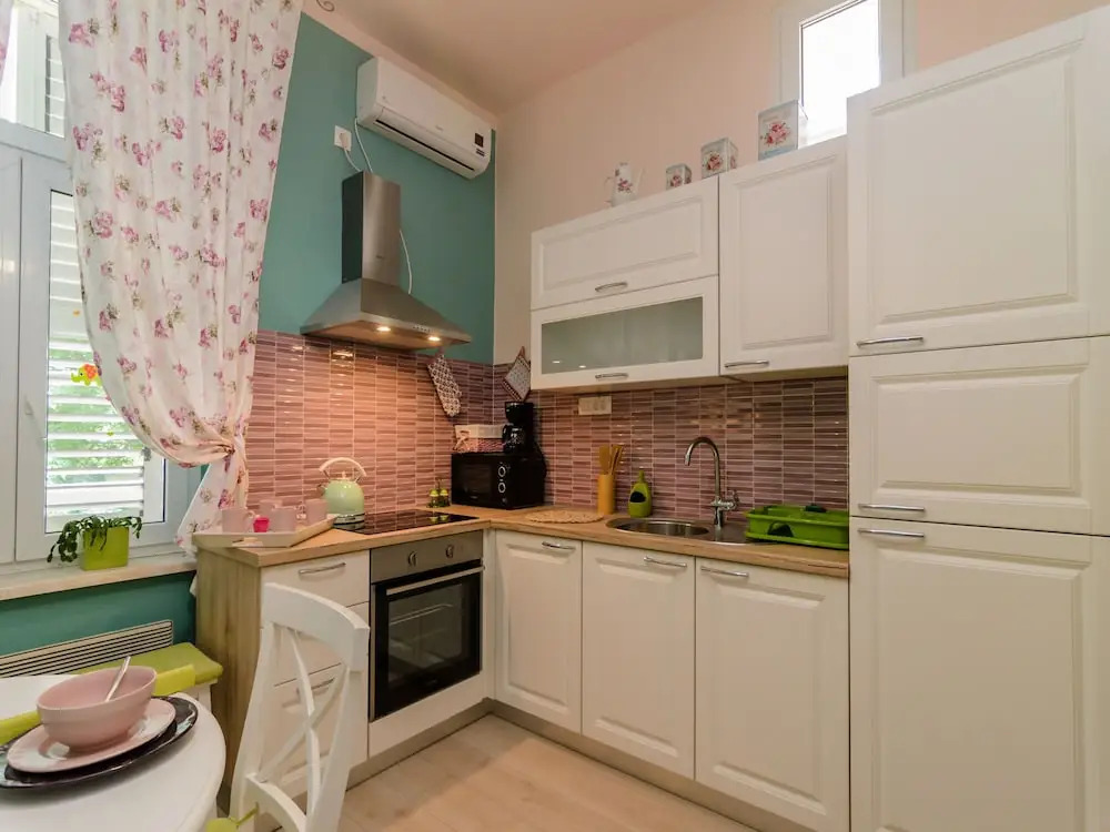 Apartment Smaragd Rose Near the Center of Zadar