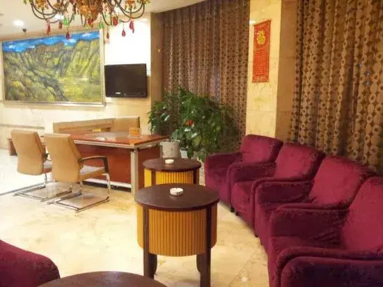 Hejin XinGeng  JinDing Hotel