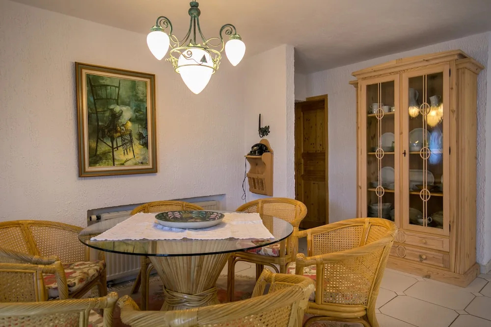 Villa Euphoria