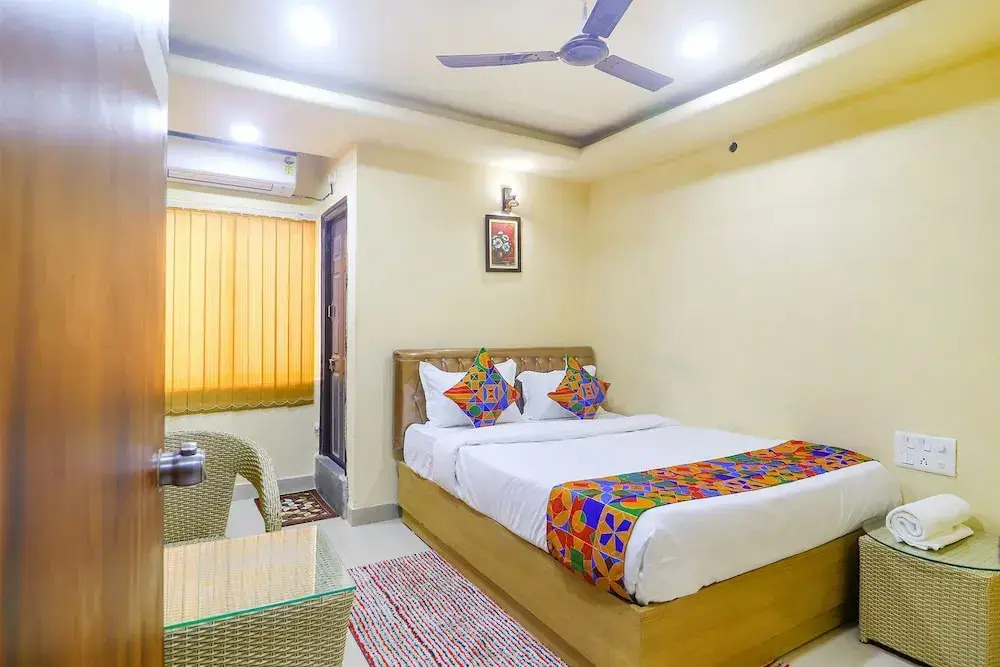 FabHotel Fortune Grand - Nr Lakdikapul Metro Station