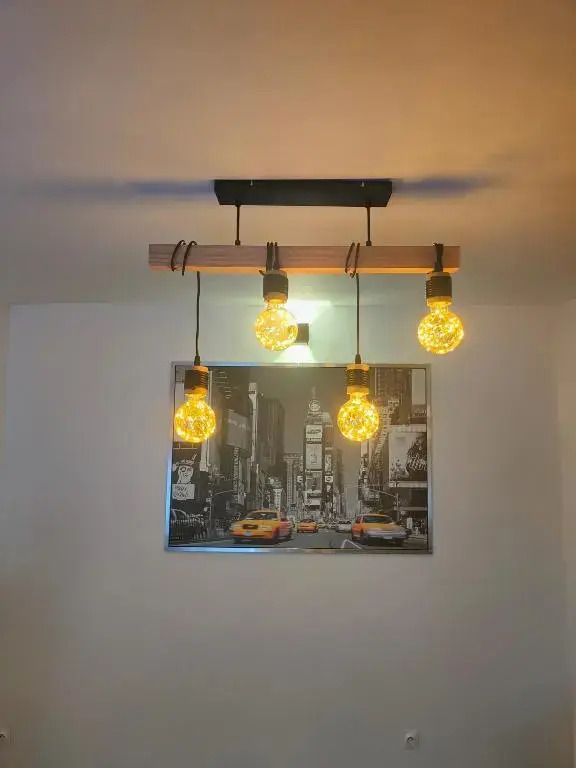 Les Lofts De Provins: Apt 1