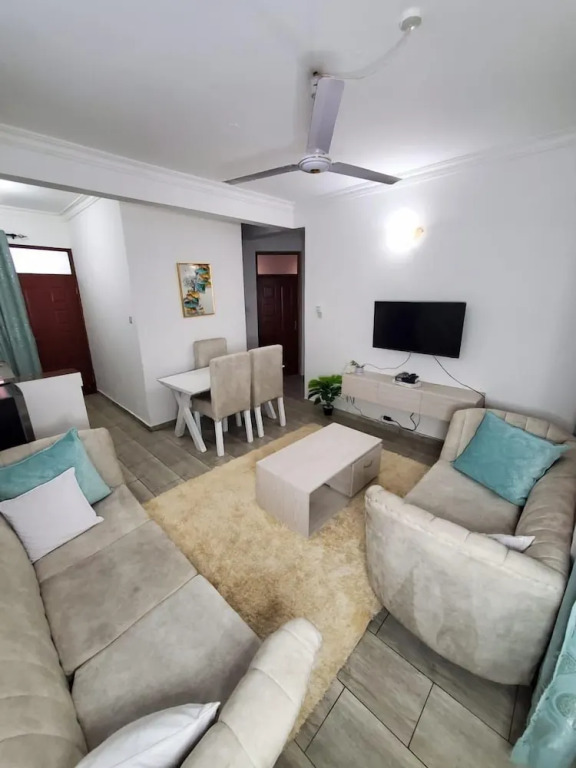 Casey's Apartments Bamburi
