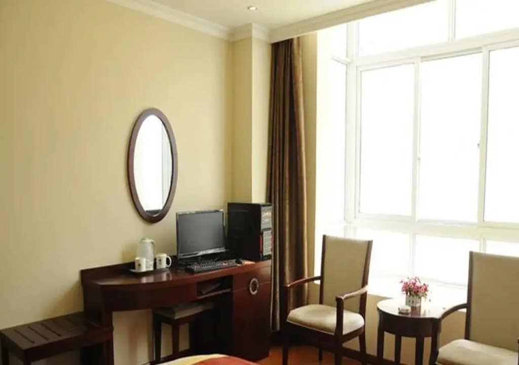 GreenTree Inn Guiyang North High-speed Railway Station School of Transportation Hotel