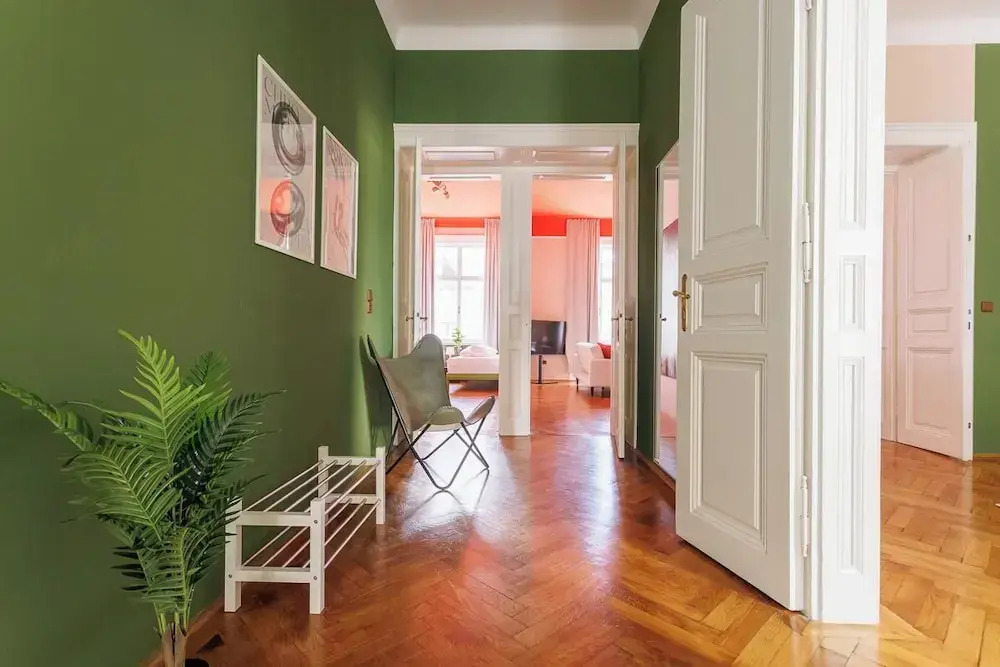 Stadtpark City Apartment is Calling - by 4ty3 Apartments