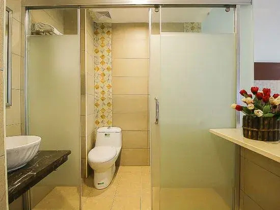 Junya Zhouji Hotel(Haikou East High Speed Railway Station)