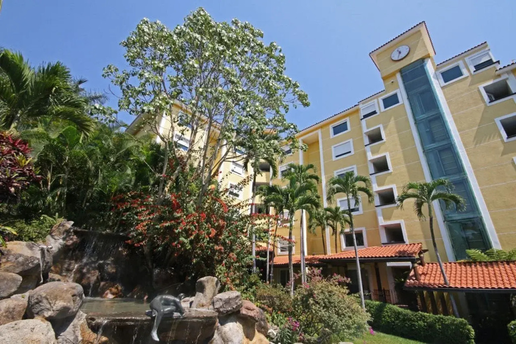 Holiday Inn Cuernavaca by IHG