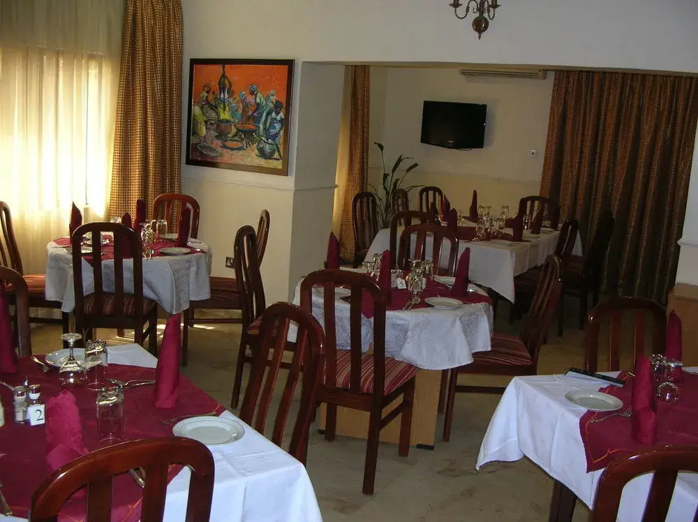 Bec Suites