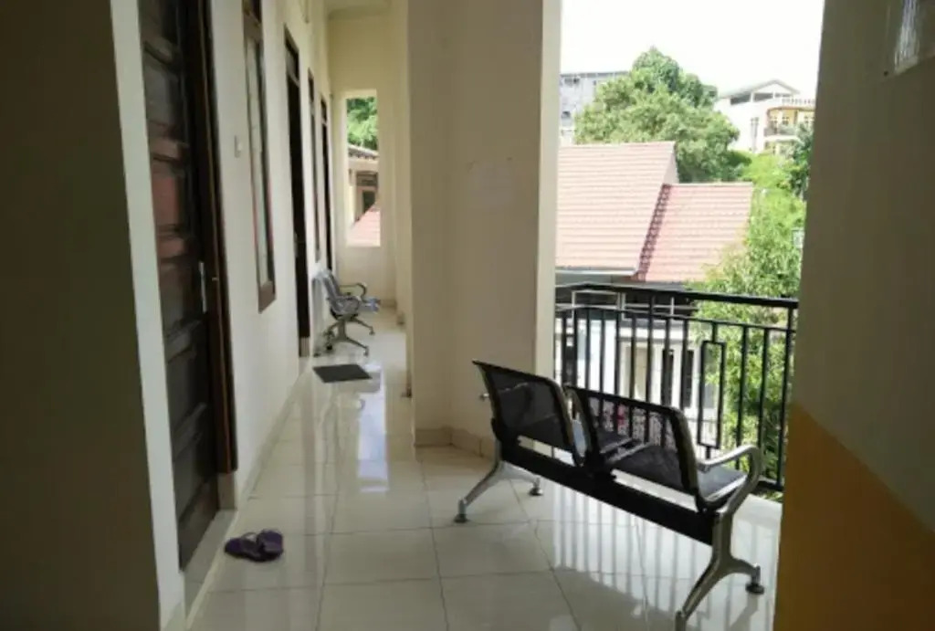 Nidira Guest House