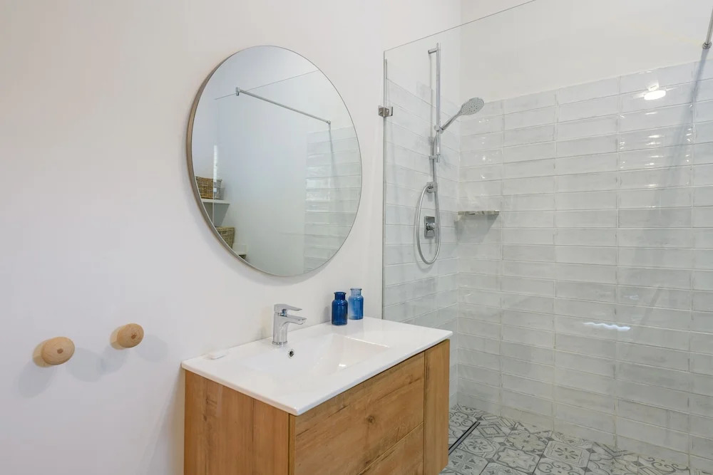 San Lameer Villa Rentals  2609