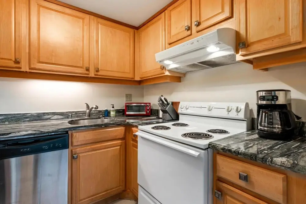 Big Island Kona Plaza by Coldwell Banker Island Vacations