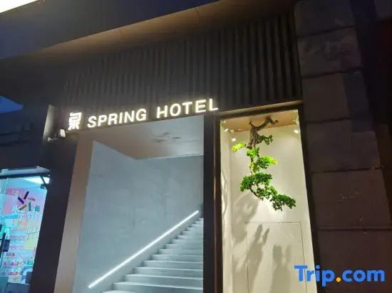 Spring quan Hotel