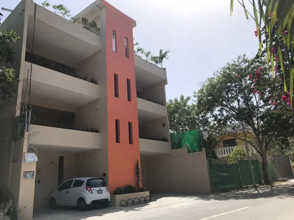 Edificio 8 - Cerca de Parques y 5ta Avenida