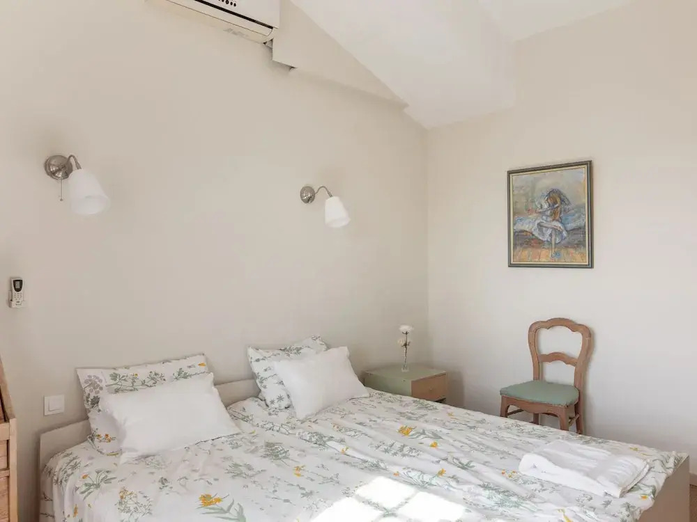 South French Air-conditioned Villa With Heated Pool and Panoramic Views