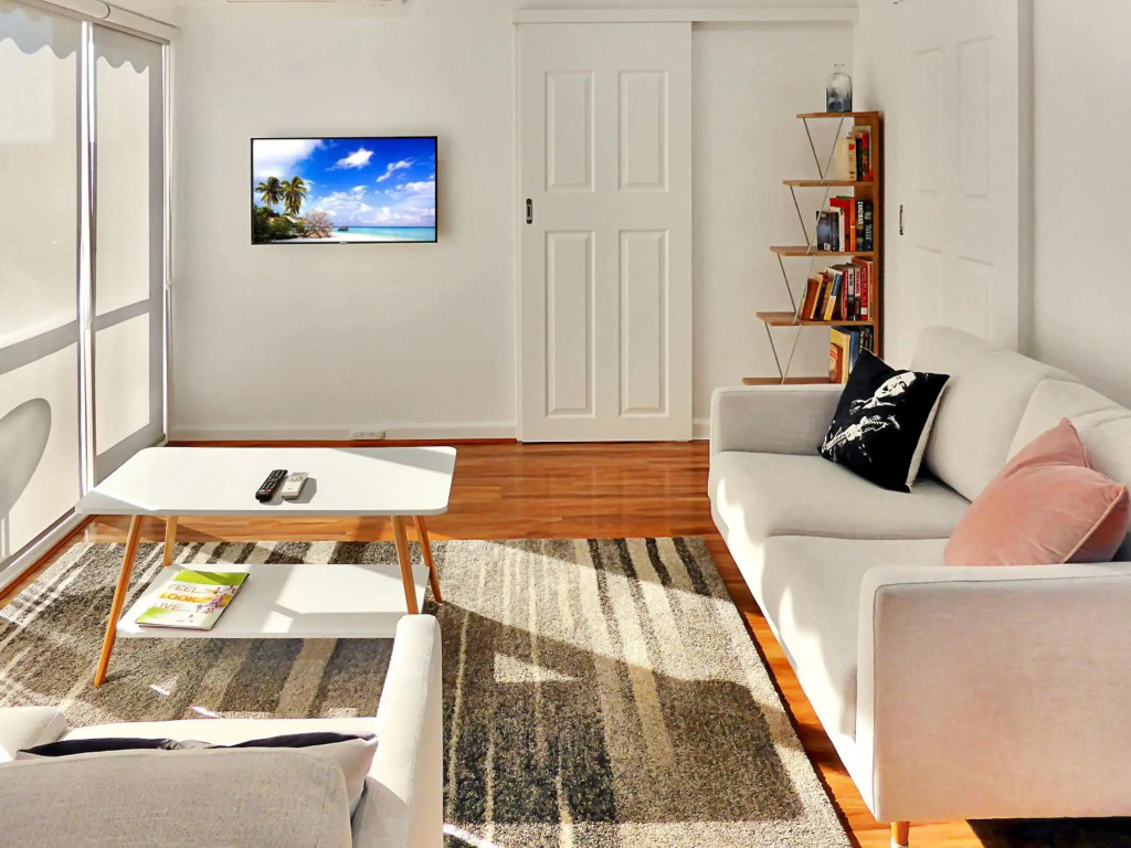 Glen Iris, Quiet Boutique 2 bedroom Netflix, WIFI, Parking, Free Wine