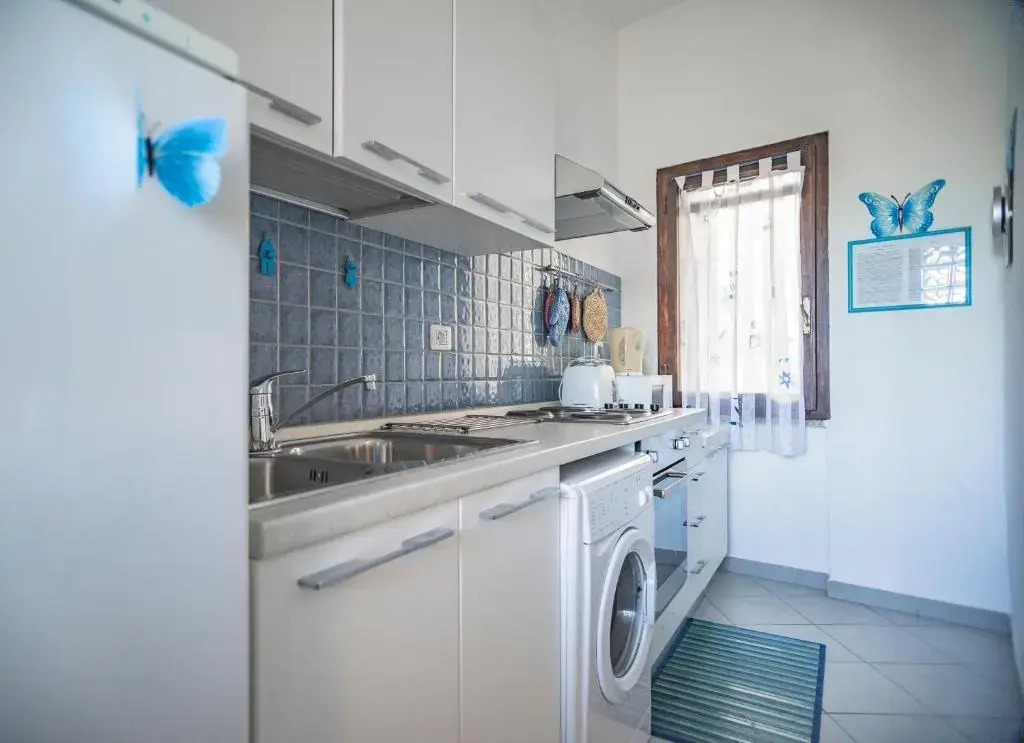 Blue House, 300m to beach SouthSardiniaHolidays