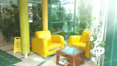 Hotel Neo
