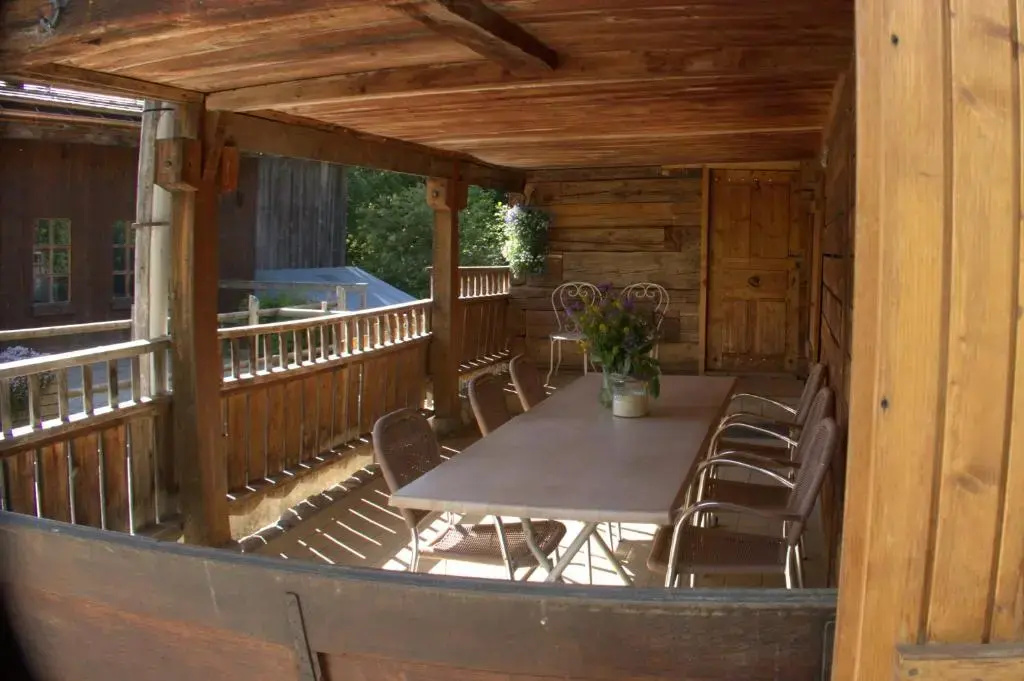 CHALET VENDEE-NEIGE Appartement CHARMIEUX 6 places 3 chambres